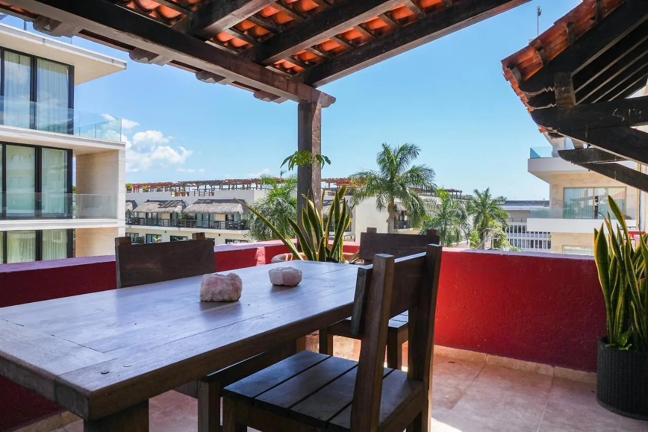 Magic Paradise A8 Condo location